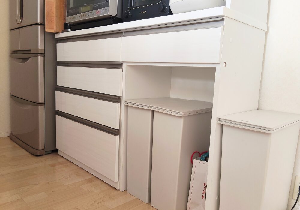 ズボラな片付けのプロは『動線』重視。転勤族の私が今の食器棚を選んだ